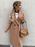 Trenchcoat i ull – Lång dubbelknäppt kappa i ullmix för kvinnor
